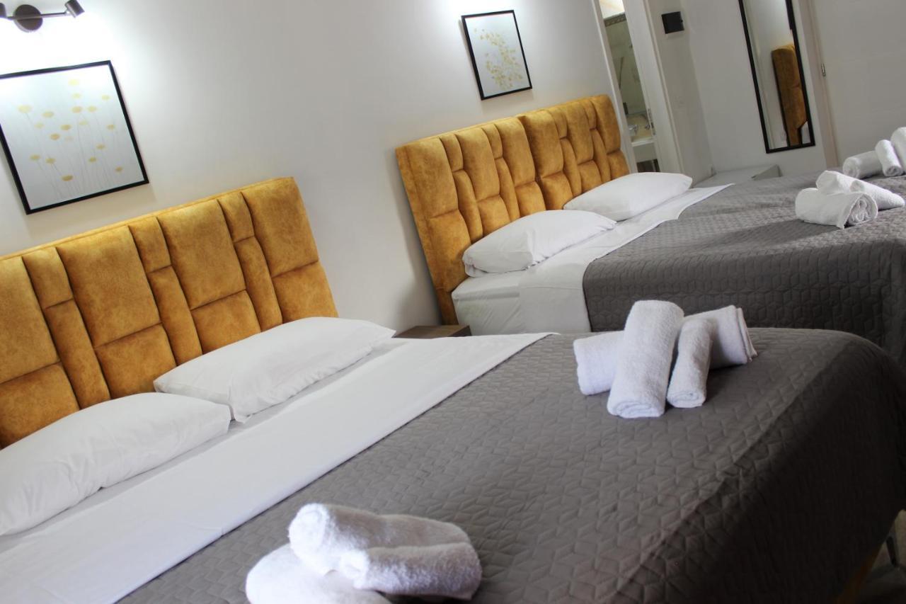 Elite Hotel Саранда Экстерьер фото
